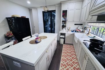 Elmina Green Three @ City of Elmina