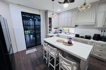 Elmina Green Three @ City of Elmina