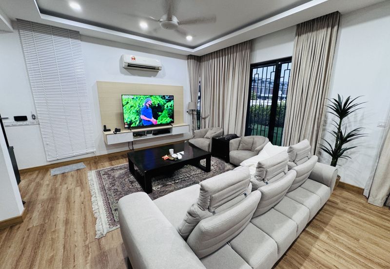 Elmina Green Three @ City of Elmina