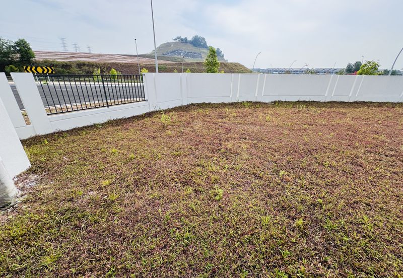 Elmina Green The Eighth @ City of Elmina