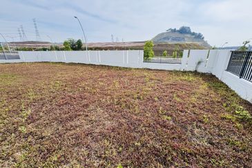 Elmina Green The Eighth @ City of Elmina