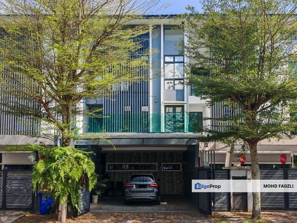 Laman Glenmarie Shah Alam For Sale Partly Furnished , Selangor, Glenmarie