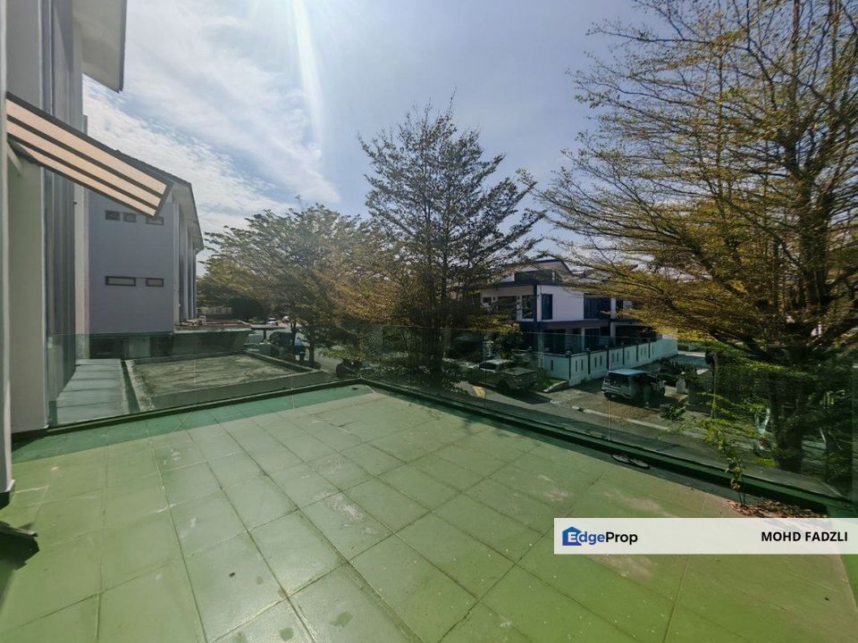 Laman Glenmarie Shah Alam For Sale Partly Furnished , Selangor, Glenmarie