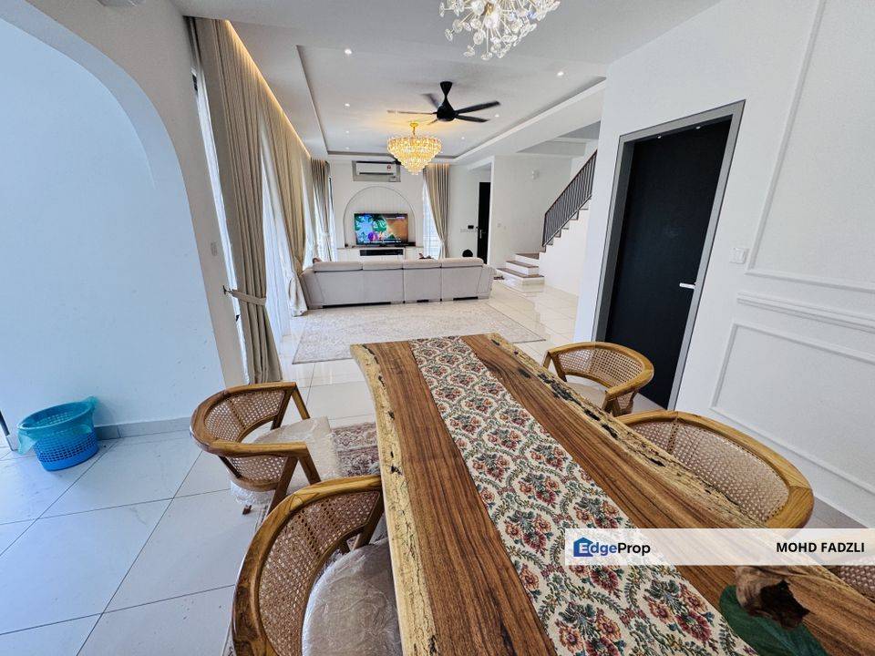 Elmina Green 6 End Lot For Sale Partly Furnished, Selangor, Shah Alam