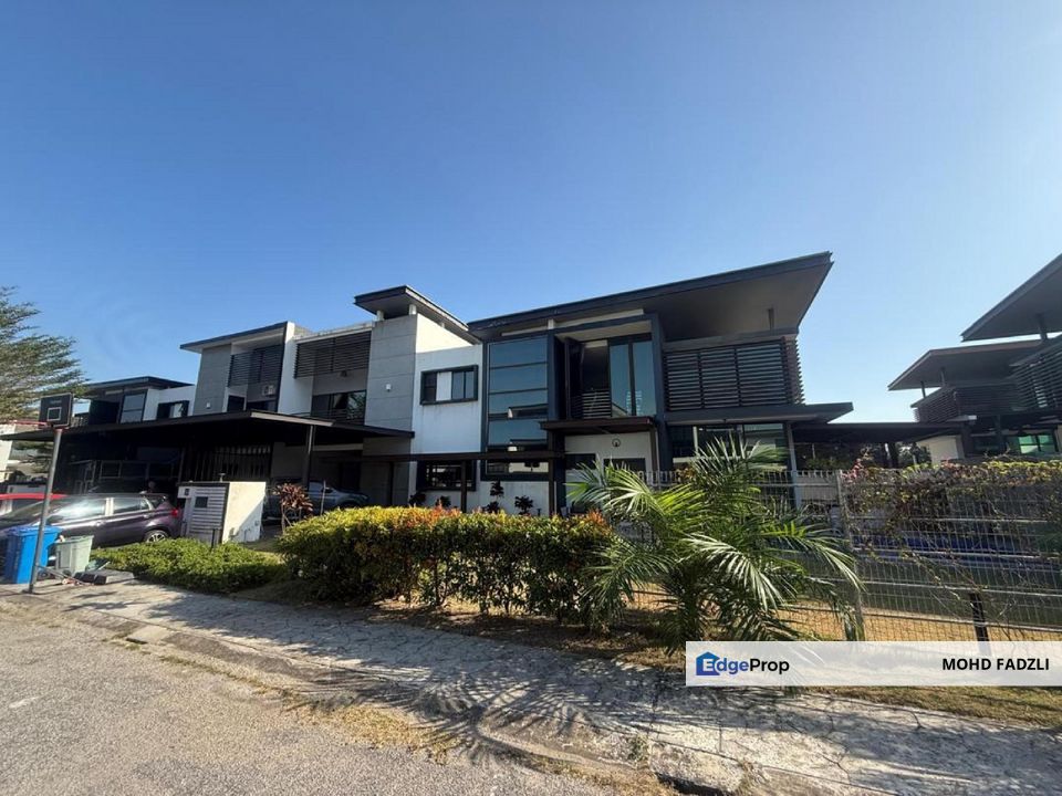 Ficus Peak Denai Alam Semi Detached For Sale with Pool, Selangor, Denai Alam