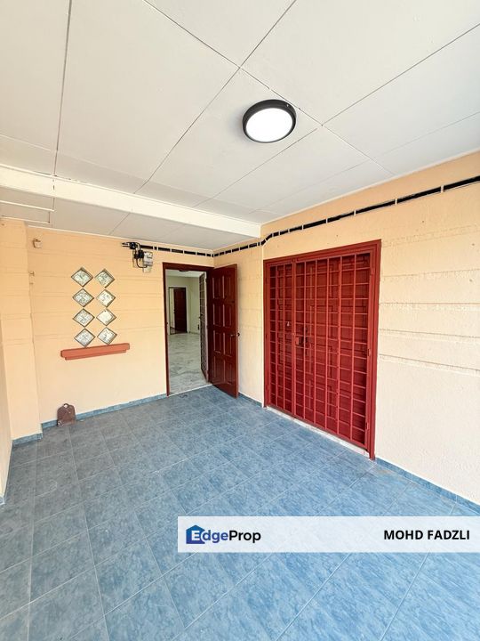 Seksyen 13 Shah Alam Double Storey Facing Open For Sale, Selangor, Shah Alam