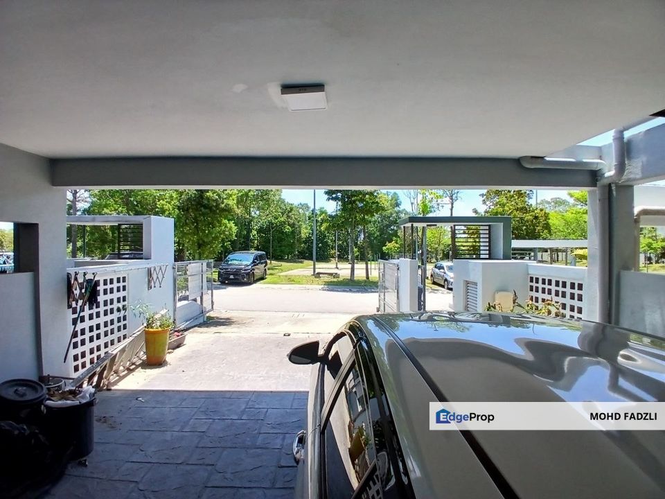 Ivy Terrace Denai Alam 3 Storey Partly Furnished For Sale, Selangor, Shah Alam