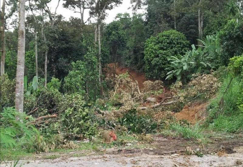 1.7 Ekar Batu 14 Hulu Langat. Selangor. Berhampiran Jalan Utama