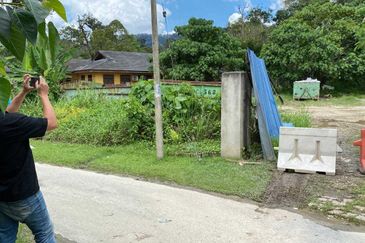 1.7 Ekar Batu 14 Hulu Langat. Selangor. Berhampiran Jalan Utama