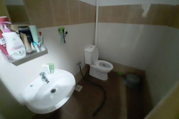 Bandar Baru Salak Tinggi