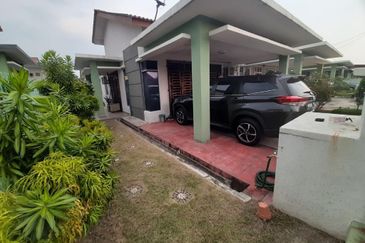 Bandar Baru Salak Tinggi