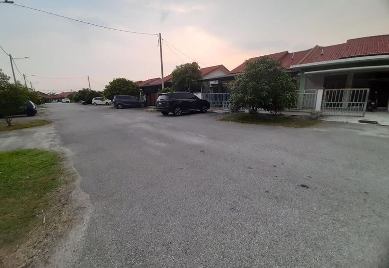 Bandar Baru Salak Tinggi