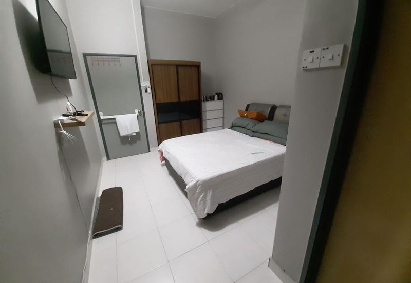 Bandar Baru Salak Tinggi