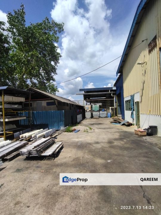 Kilang di Pekan Sepang, Sepang Selangor., Selangor, Sepang