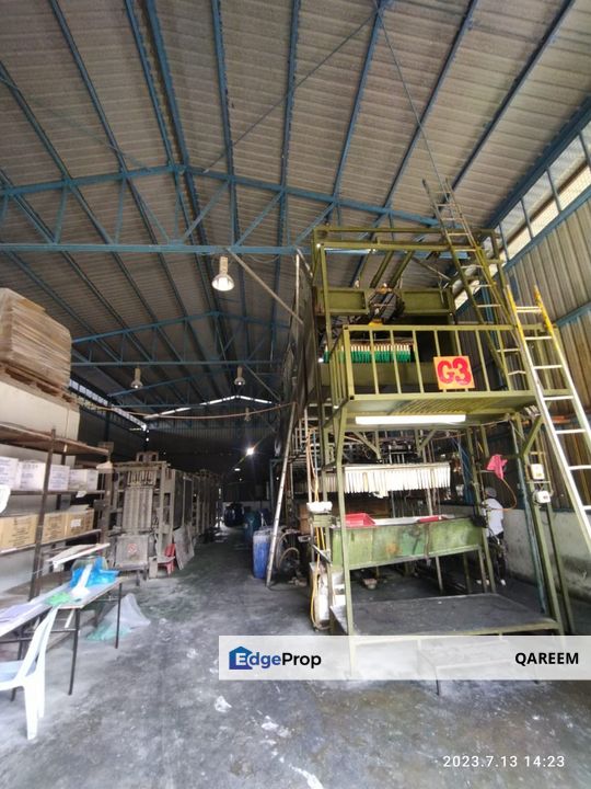 Kilang di Pekan Sepang, Sepang Selangor., Selangor, Sepang