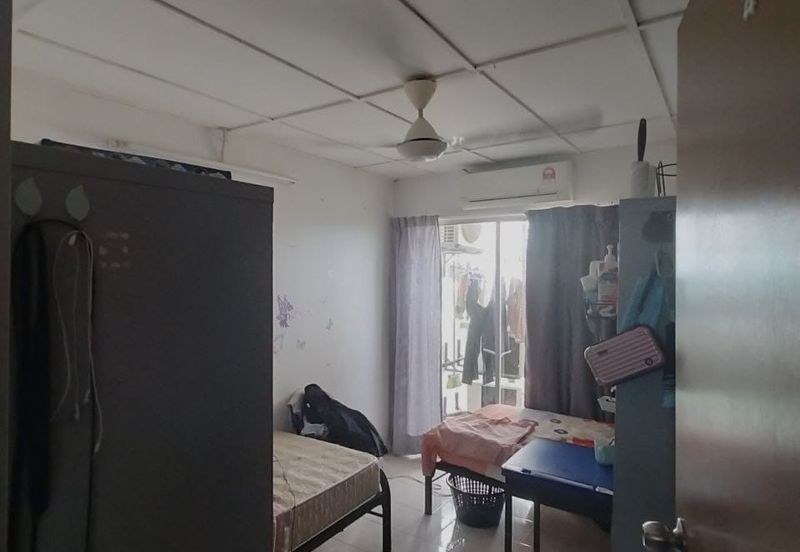 Pangsapuri Damai, Subang Bestari