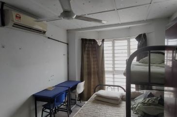 Pangsapuri Damai, Subang Bestari