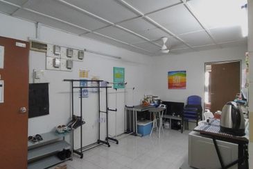 Pangsapuri Damai, Subang Bestari