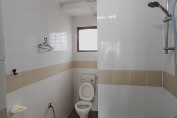 Pangsapuri Damai, Subang Bestari