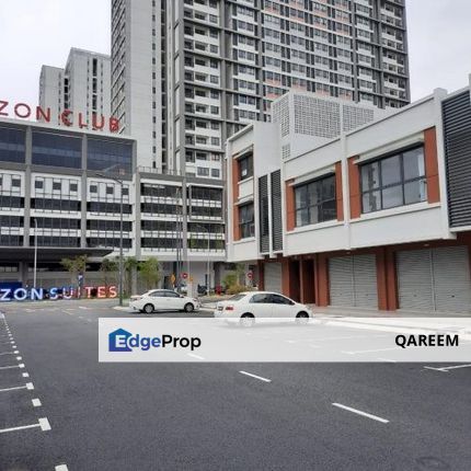 End Lot Shoplot Horizon Square Jln SUnsuria Sepang. Freehold, Selangor, Sepang