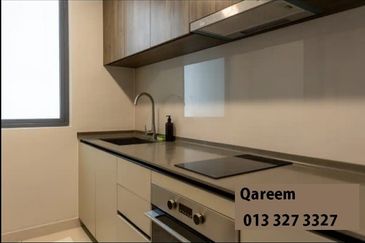 Datum Jelatek Residence