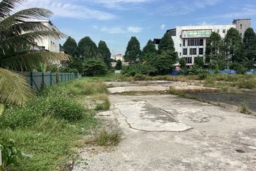 1.3 Commercial Land Ampang Jaya Ampang. Flat Land.