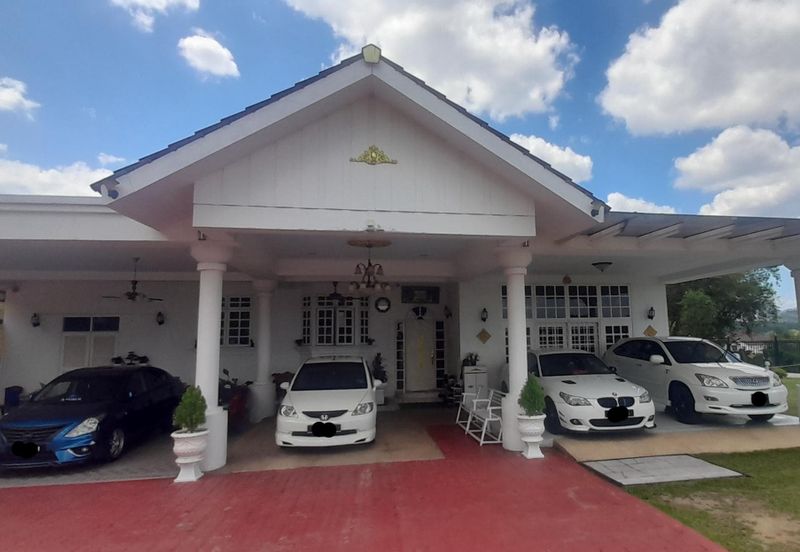 Kampung Sungai Kantan