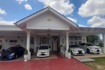 Kampung Sungai Kantan