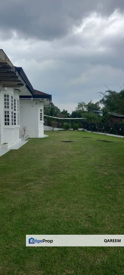 Huge Land Single Storey Bungalow Sungai Kantan Kajang., Selangor, Kajang
