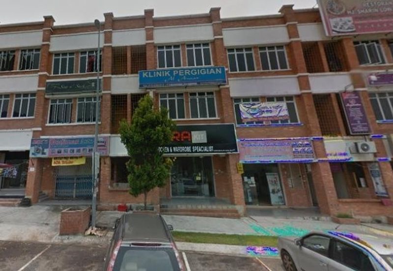 Jalan Pulau Lumut Q U10/Q @ Alam Budiman