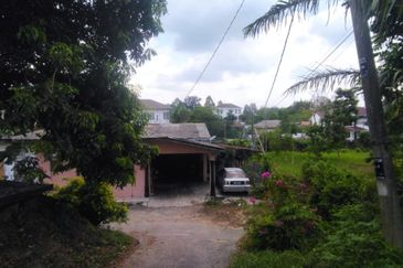 Kampung Sungai Penchala