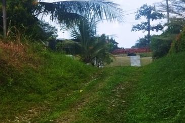 Kampung Sungai Penchala