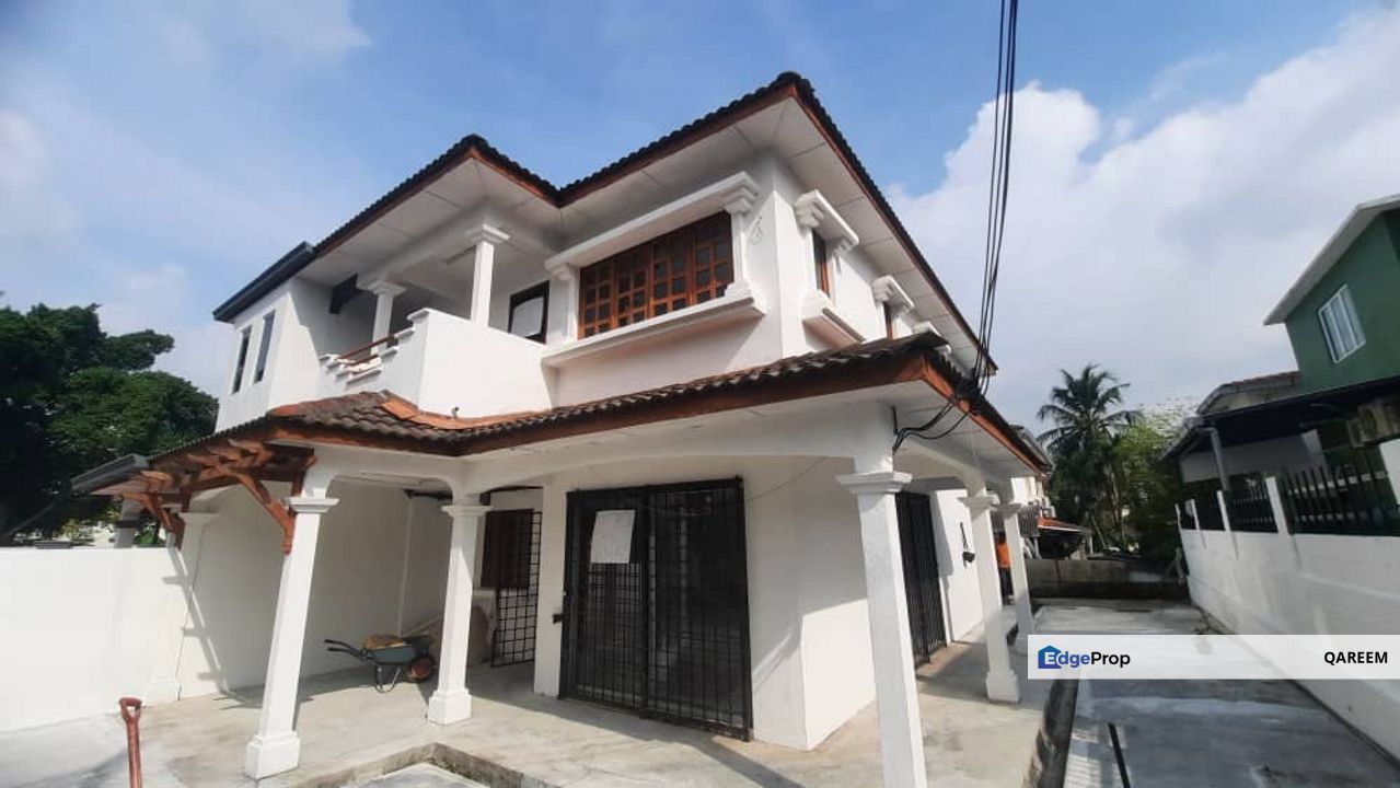 BELOW MARKET 2 Storey Semi D @ Jalan Taming Kiri Taman Taming Jaya, Balakong , Selangor, Balakong