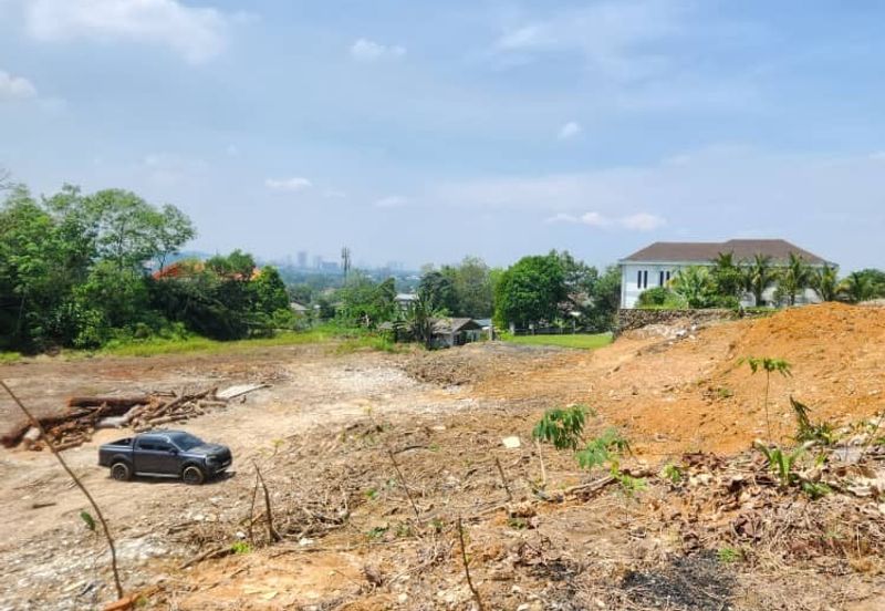 Lokasi Strategik 1 Ekar Sungai Pelong Sungai Buloh. Dekat dengan Mainroad