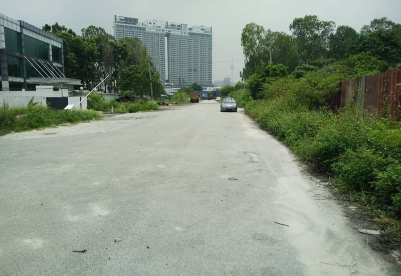 Taman Sungai Besi