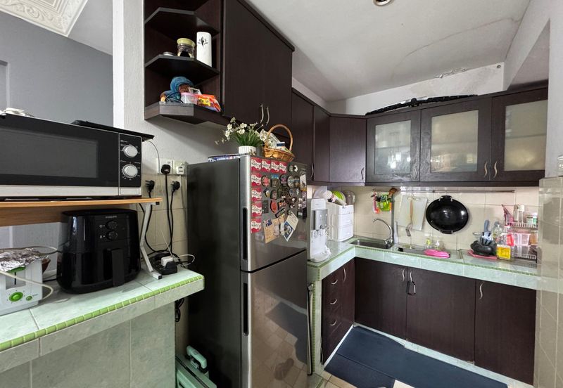 Sri Gotong Apartment