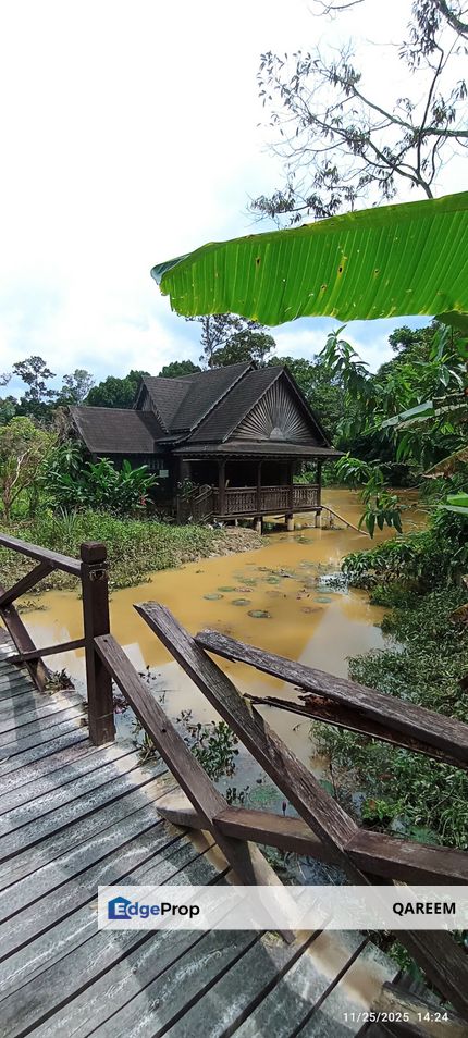 2 ekar Dusun Buahan Beserta Rumah Seni Melayu Sg Lui Hulu Langat, Selangor, Hulu Langat