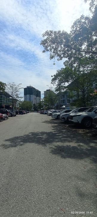 3 Storey Semi D U8 Bukit Jelutong Shah Alam, Selangor, Shah Alam