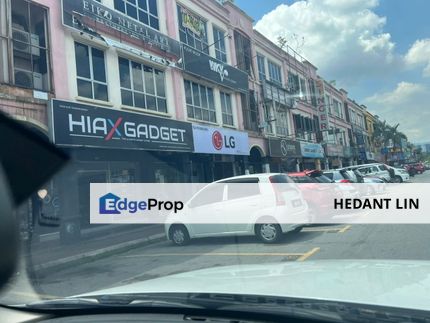 3STY SHOP LOT FOR SALE SEMENYIH SENTRAL ROI 5.5%, Selangor, Semenyih