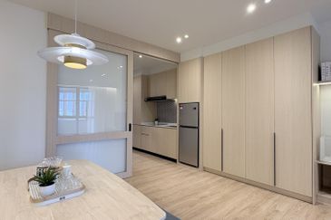 Cherita PJS The Rarest Low Density LIving 286 Unit 6 Min to Sunway Pyramid 