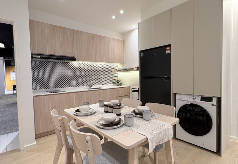 Cherita PJS Low Density 286 Unit Premium 1Bedroom Partly Furnished Come With 2 Carpark 