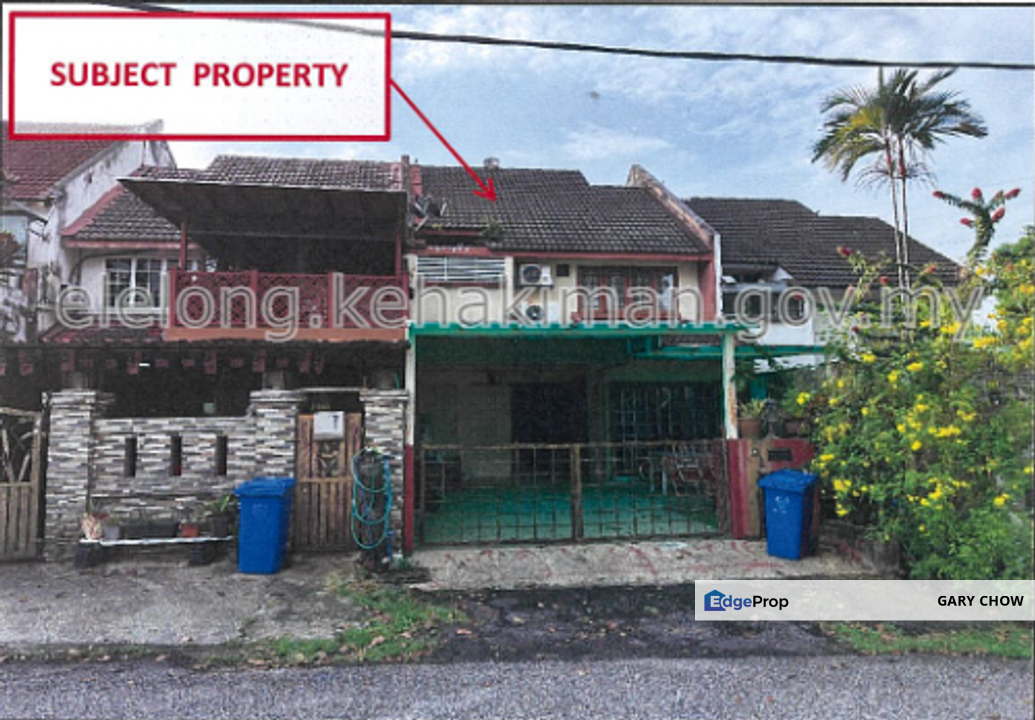 Taman Bukit saga house for Sale good buy below market price, Selangor, Shah Alam