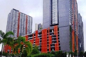 Gravit8 @ Klang South