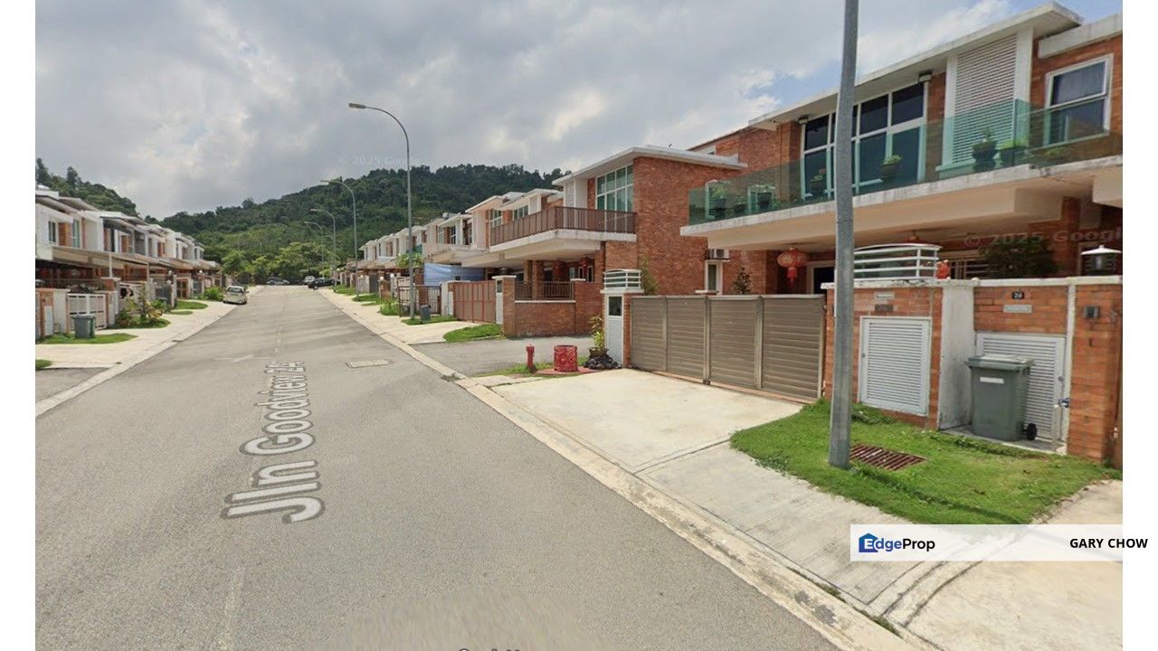 End Lot House under Bank Lelong, Selangor, Kajang