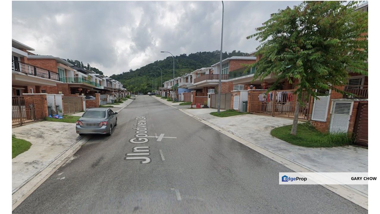 End Lot House under Bank Lelong, Selangor, Kajang