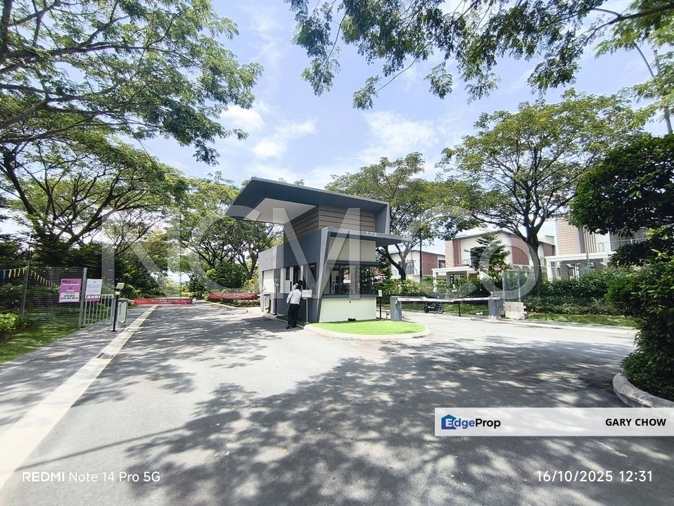 For sale bank lelong house below market price, Selangor, Semenyih