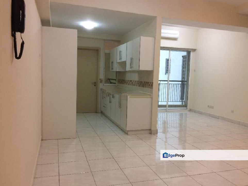 Casa Suites 818sf Rent RM1800, Selangor, Petaling Jaya