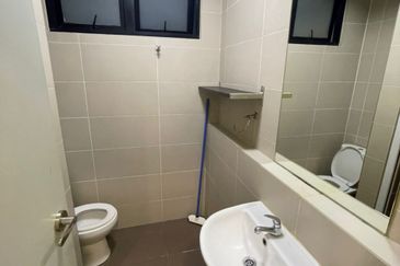 Glomac Centro Serviced Apartments