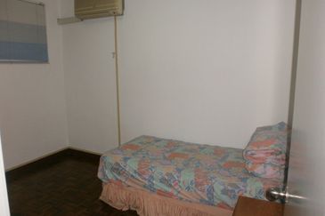 Mutiara Oriental Condominium