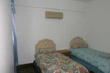 Mutiara Oriental Condominium